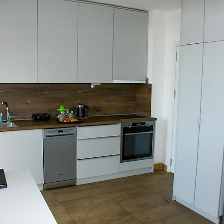 Apartment Modern With & Mountain Views Skopje