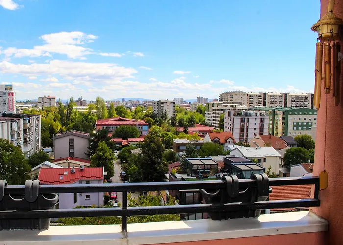 Modern With & Mountain Views Апартаменти Скоп'є